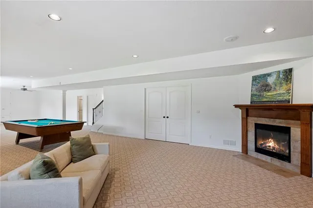 $925,000 | 5716 West 146th Street, Overland Park, KS 66223