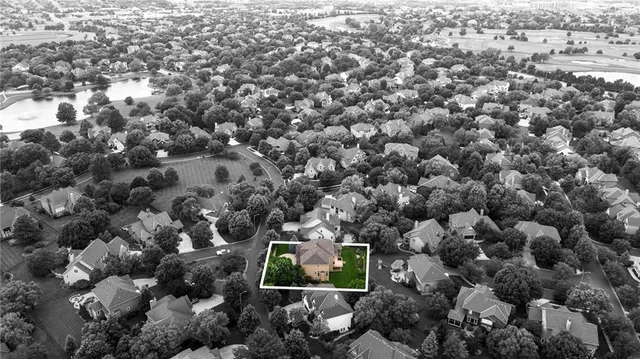 $925,000 | 5716 West 146th Street, Overland Park, KS 66223