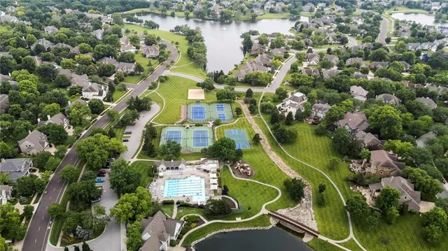 $925,000 | 5716 West 146th Street, Overland Park, KS 66223