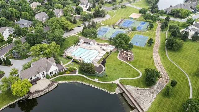 $925,000 | 5716 West 146th Street, Overland Park, KS 66223