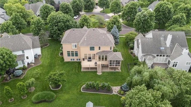 $925,000 | 5716 West 146th Street, Overland Park, KS 66223