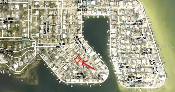 $3,900 | 2502 Tropical Shores Drive Southeast, St. Petersburg, FL 33705