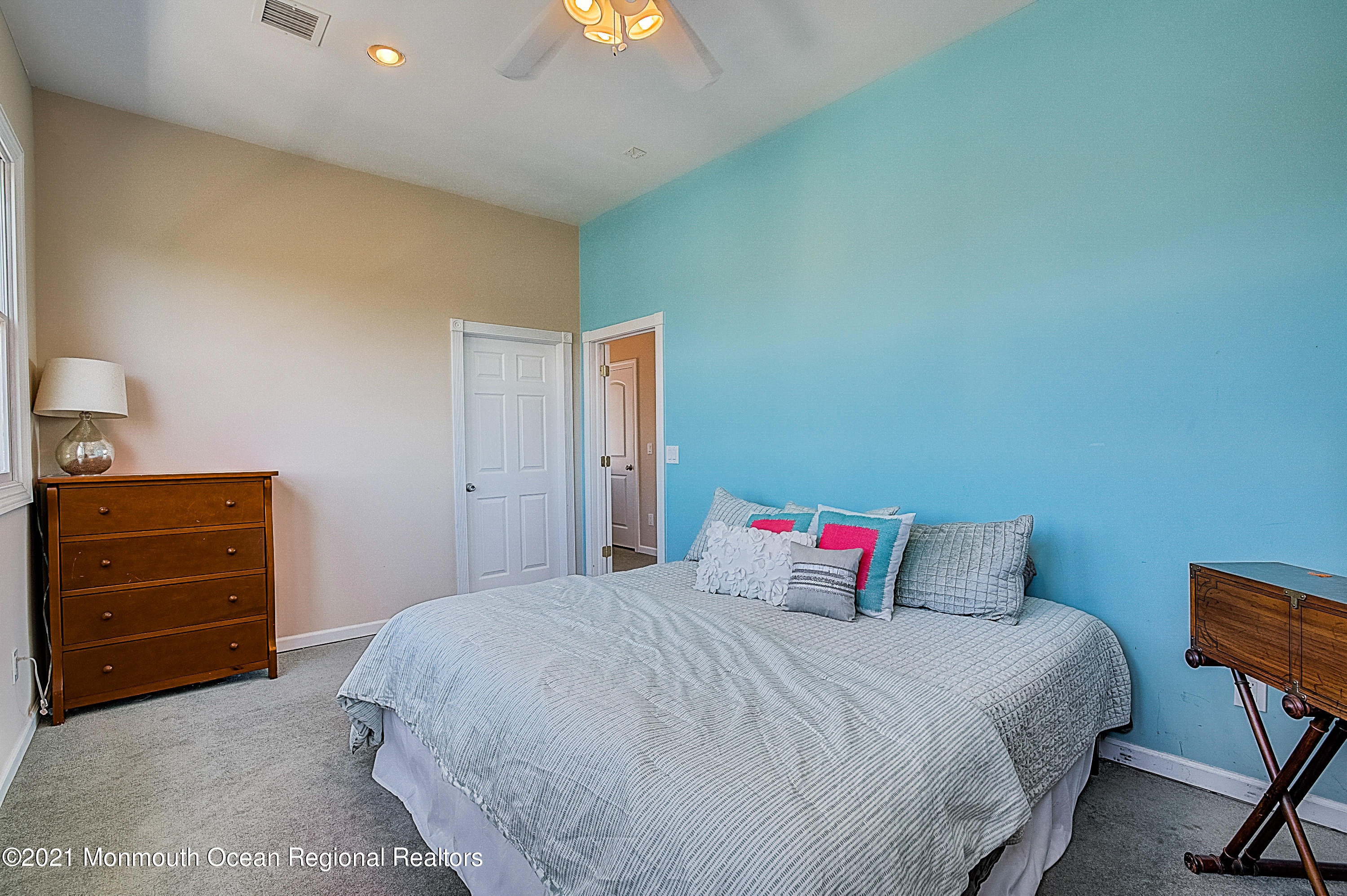286 Main Street Middletown, NJ 07758 - Photo 33 of 69 a bedroom with a bed and a closet