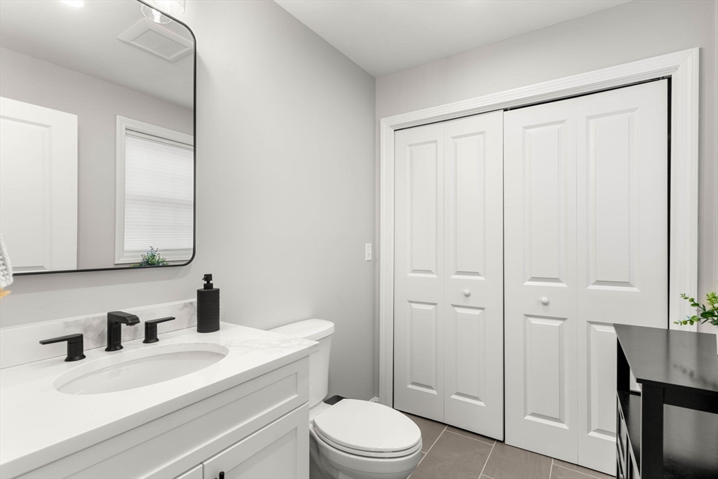 11 A Springview Terrace Plaistow, NH 03865 - Photo 12 of 30