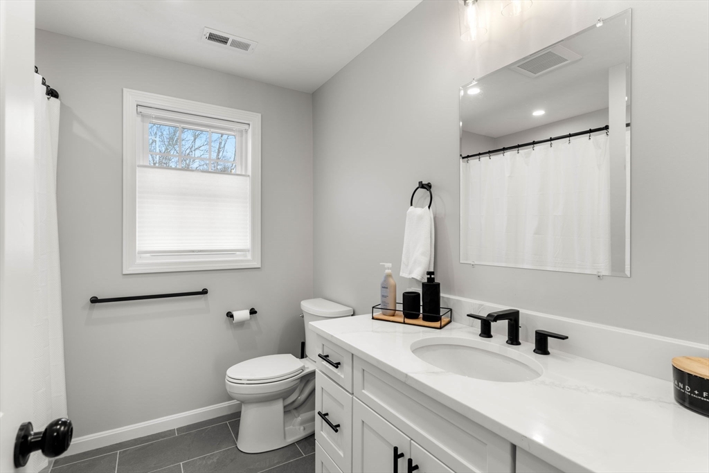 11 A Springview Terrace Plaistow, NH 03865 - Photo 21 of 30