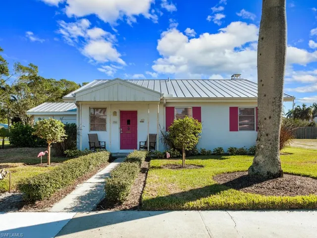 $15,000 | 784 11th Street North, Naples, FL 34102