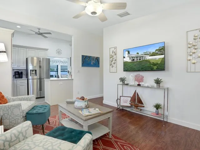 $15,000 | 784 11th Street North, Naples, FL 34102