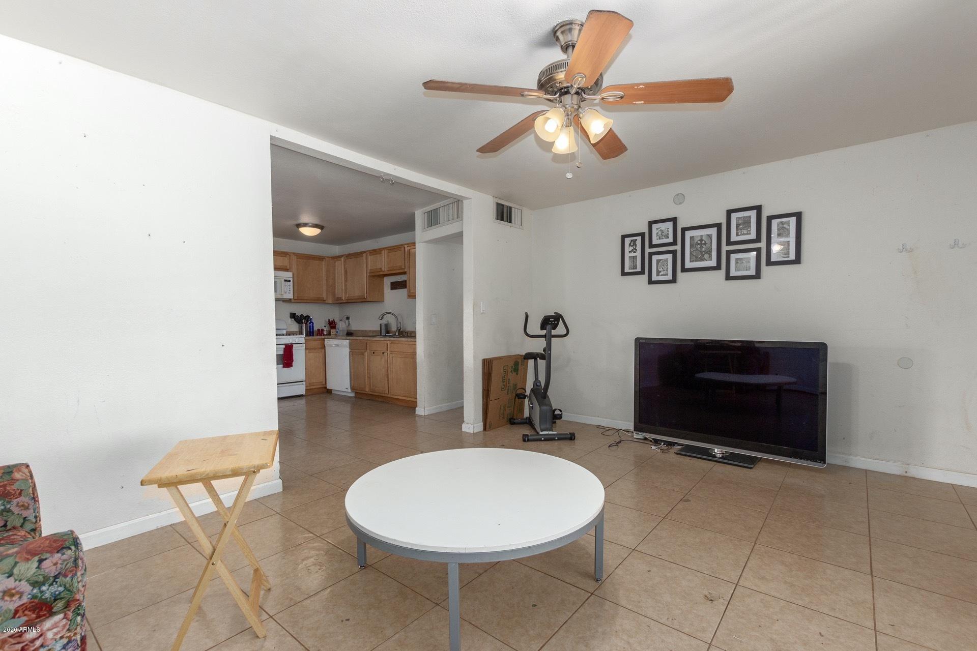 3214 West Charter Oak Road Phoenix, AZ 85029 - Photo 5 of 21 0005-Charter Oak 32146