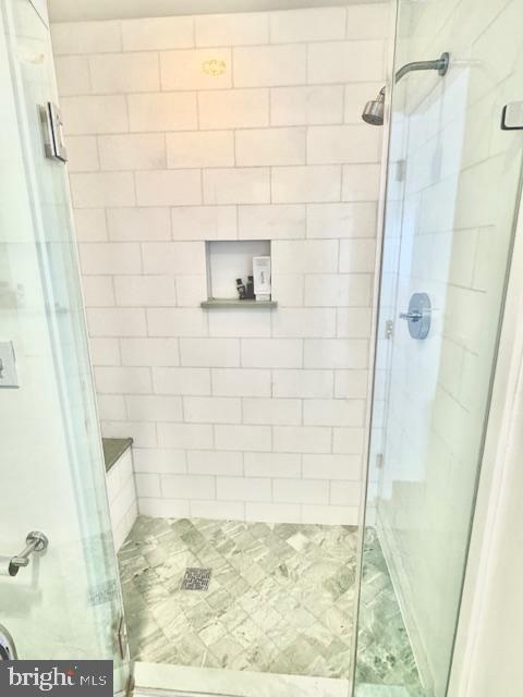 3336 Cady's Alley Northwest, Unit 201 Washington, DC 20007 - Photo 23 of 34 a bathroom with a shower