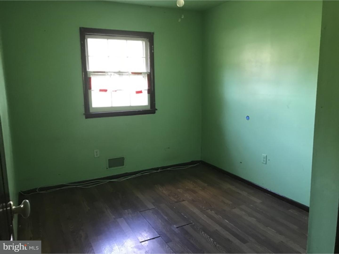 33 Upper Ferry Road Ewing, NJ 08628 - Photo 10 of 19