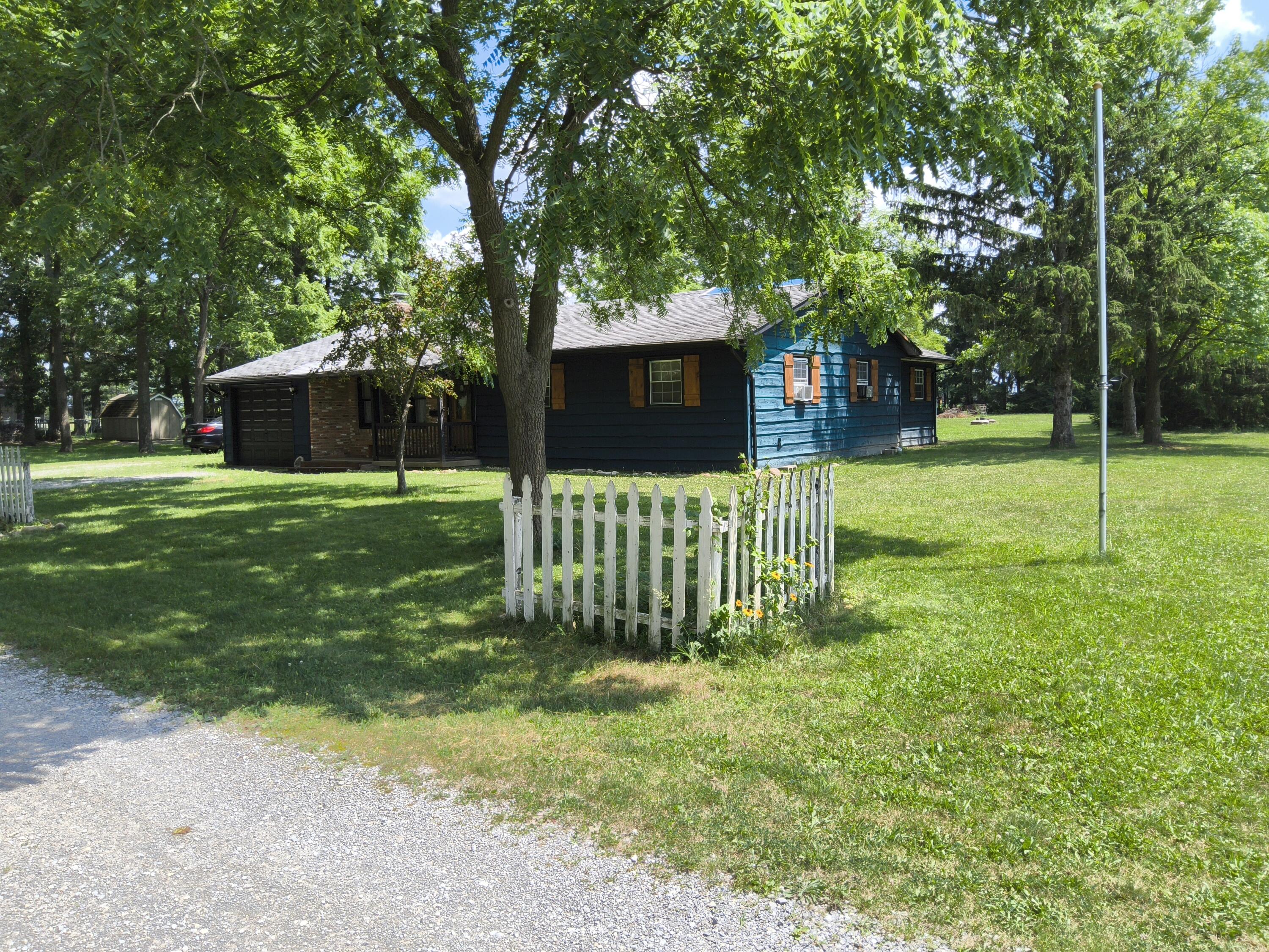 11746 Bay Road Wapakoneta, OH 45895 - Photo 3 of 71 Gallery Image 3