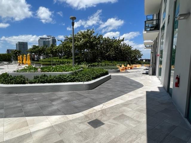 Edgewater Miami, FL 33137 - Photo 48 of 65