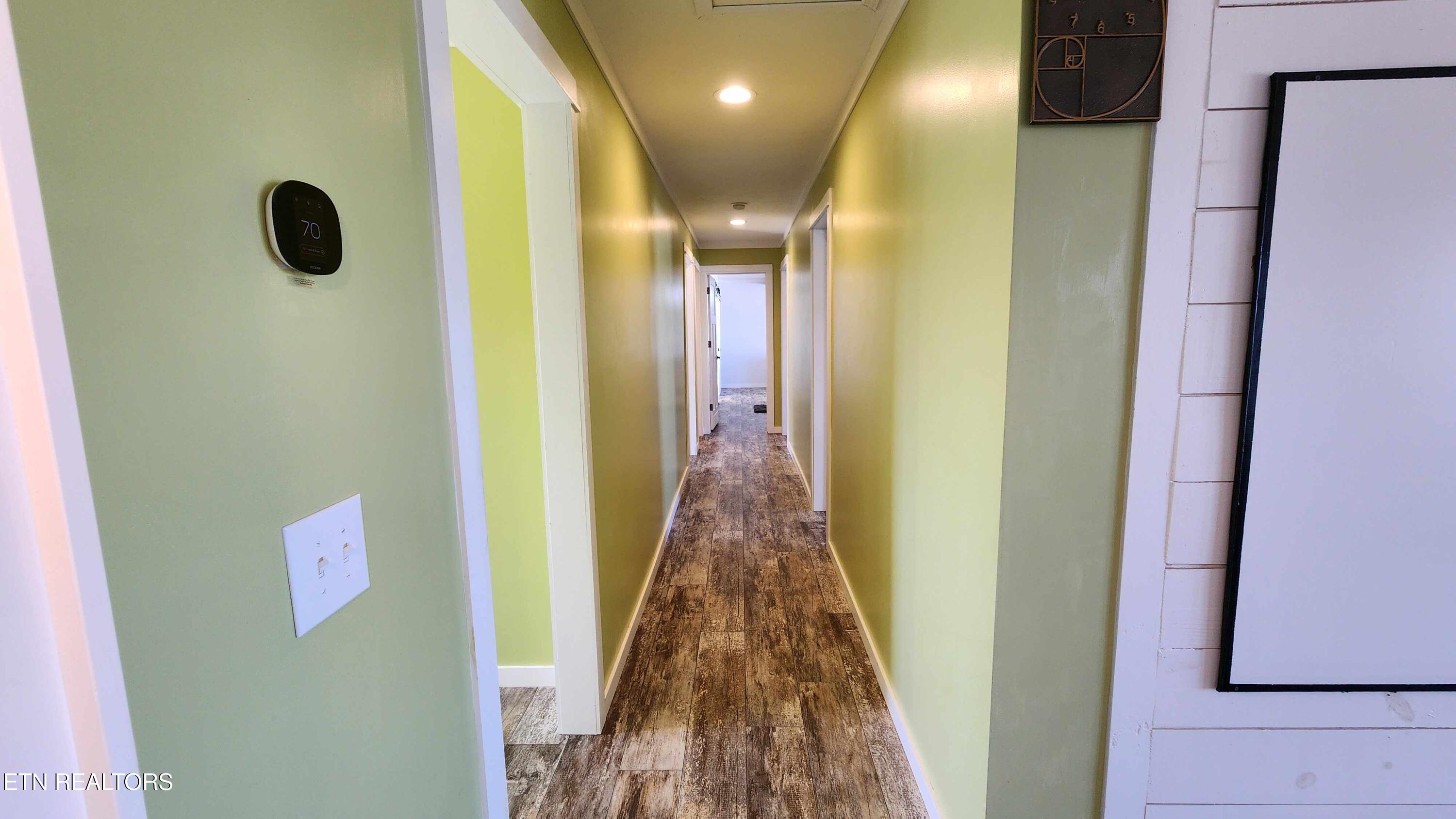 2695 Leslie Road Cumberland, KY 42717 - Photo 14 of 59 Hallway