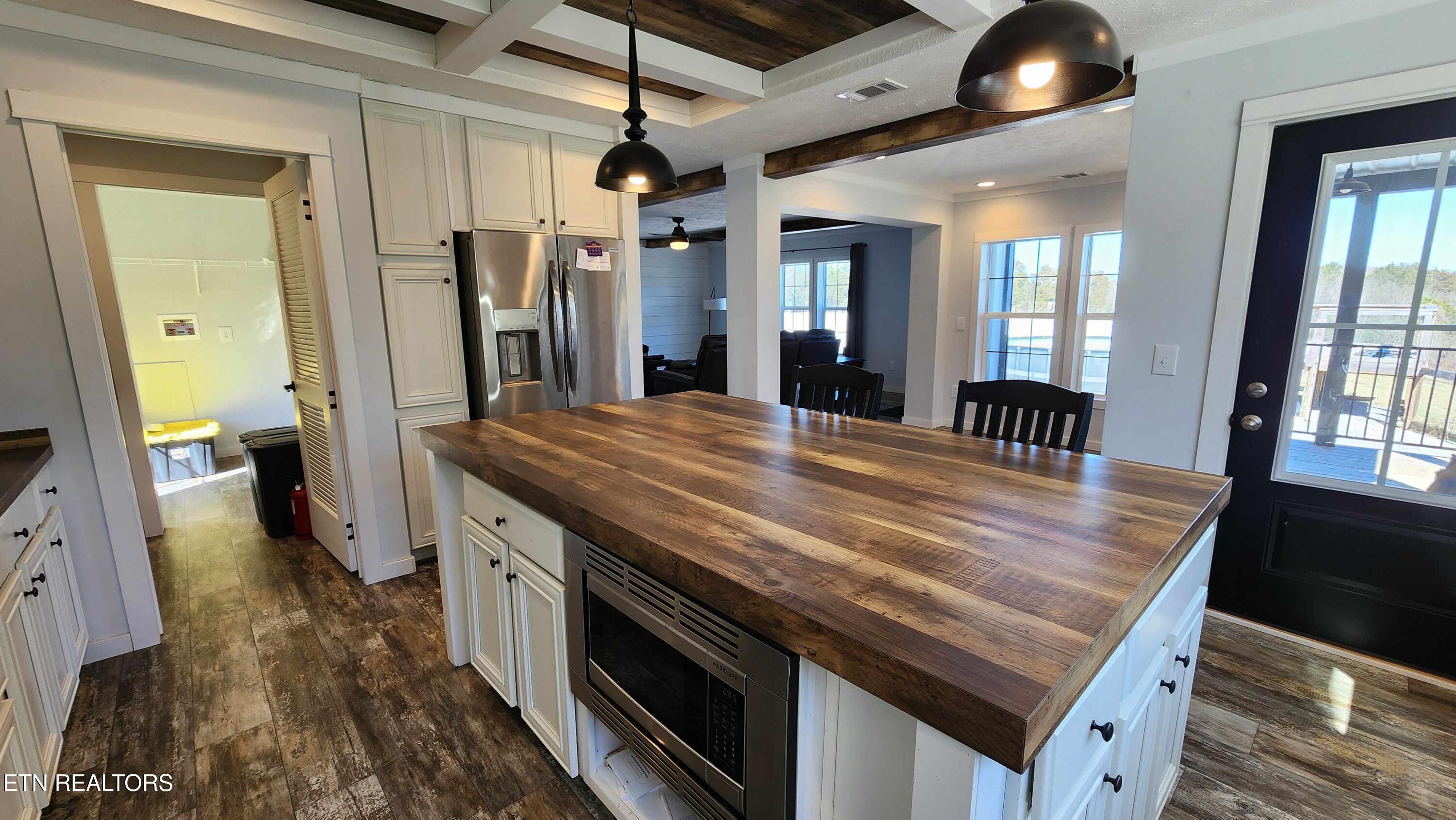 2695 Leslie Road Cumberland, KY 42717 - Photo 16 of 59 Kitchen 2