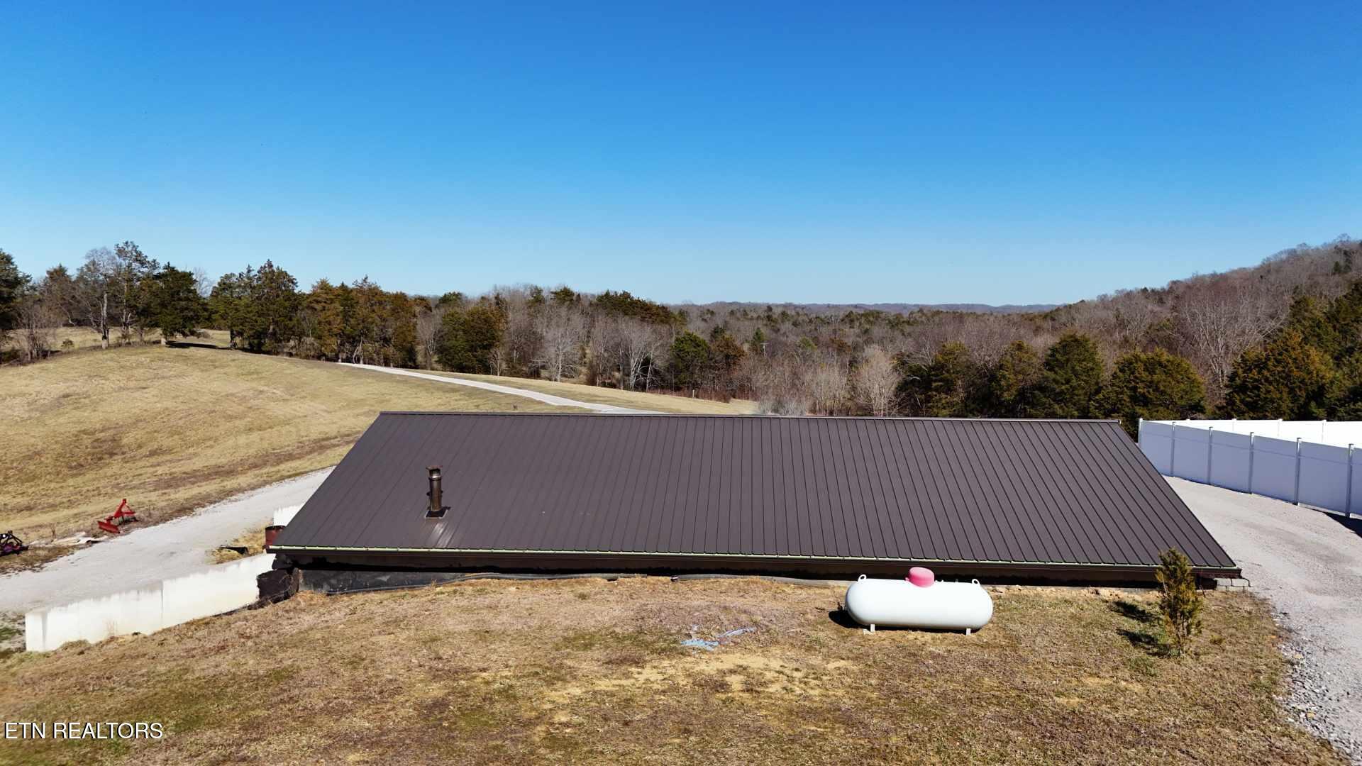 2695 Leslie Road Cumberland, KY 42717 - Photo 38 of 59 Garage Roof View