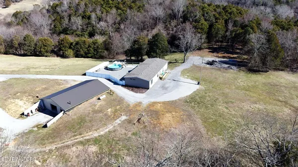 $499,900 | 2695 Leslie Road, Burkesville, KY 42717