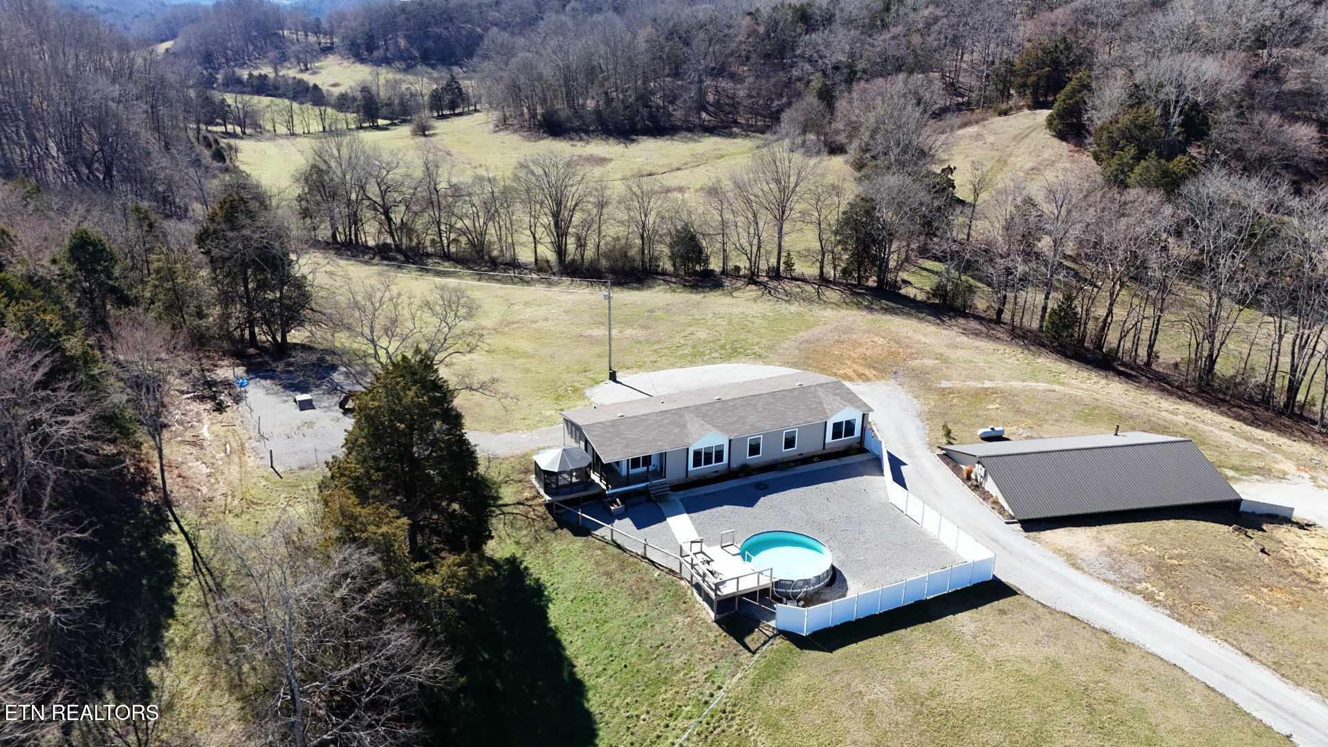 2695 Leslie Road Cumberland, KY 42717 - Photo 43 of 59 Aerial Home Right View