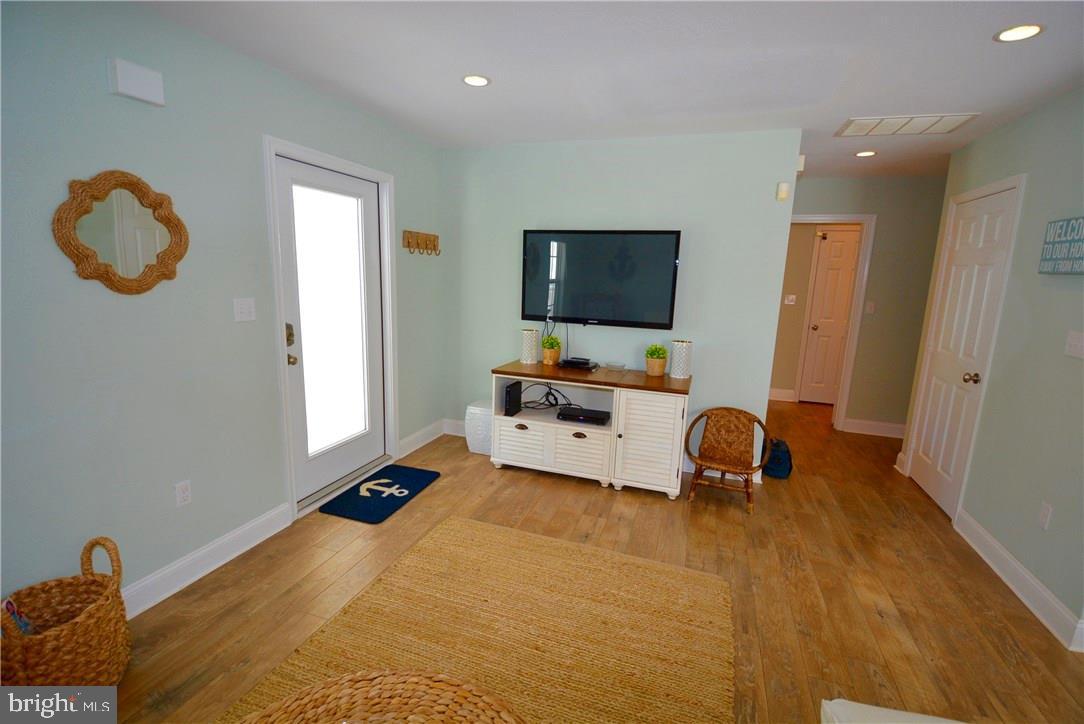 624 Sandy Point Road Bethany Beach, DE 19930 - Photo 8 of 27 Gallery Image 8