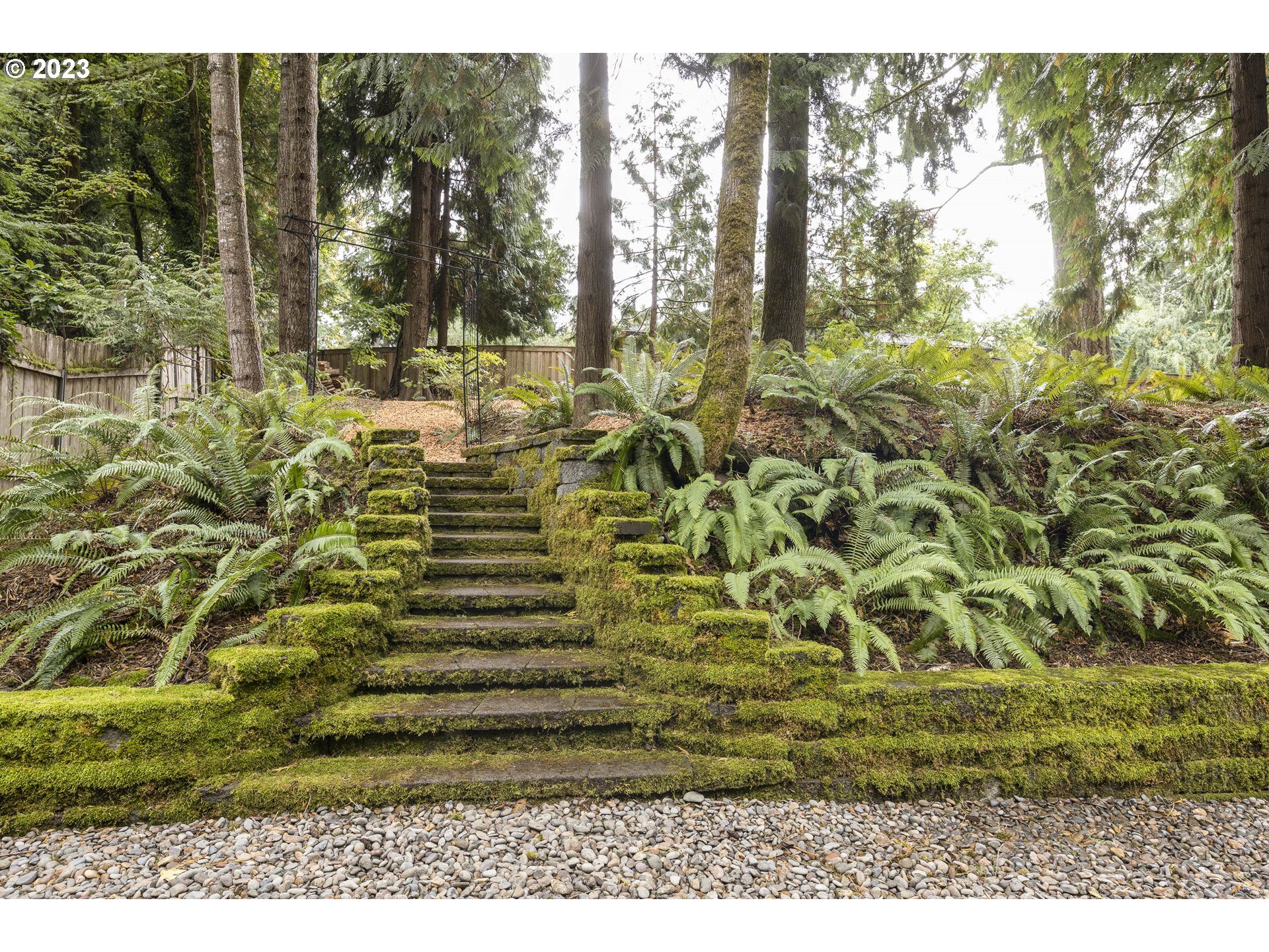 9732 Southwest 18th Place Portland, OR 97219 - Photo 42 of 45 a view of outdoor space and garden