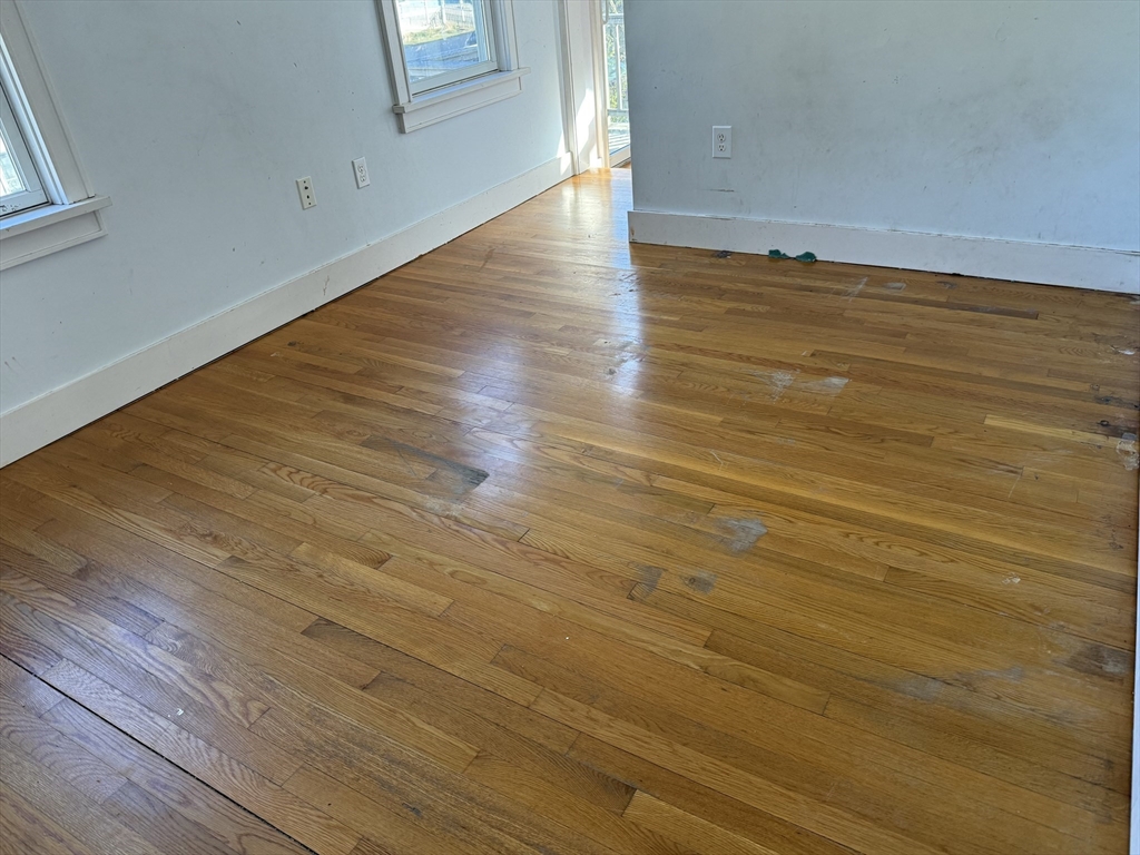 367 Front Street Marion, MA 02738 - Photo 22 of 38