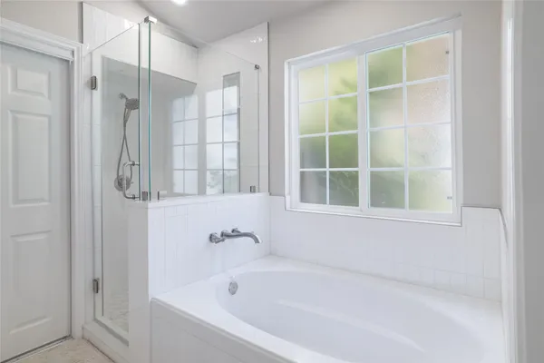 $725,000 | 11402 Chessington Drive, Austin, TX 78750