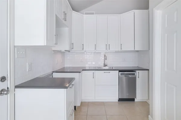 $725,000 | 11402 Chessington Drive, Austin, TX 78750