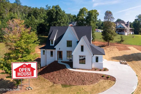 $1,500,000 | 828 Berkley Court, Seymour, TN 37865