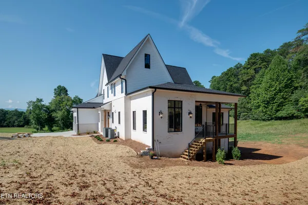 $1,500,000 | 828 Berkley Court, Seymour, TN 37865