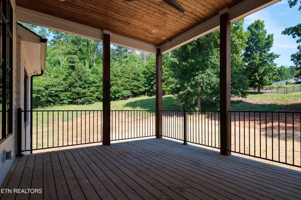 $1,500,000 | 828 Berkley Court, Seymour, TN 37865