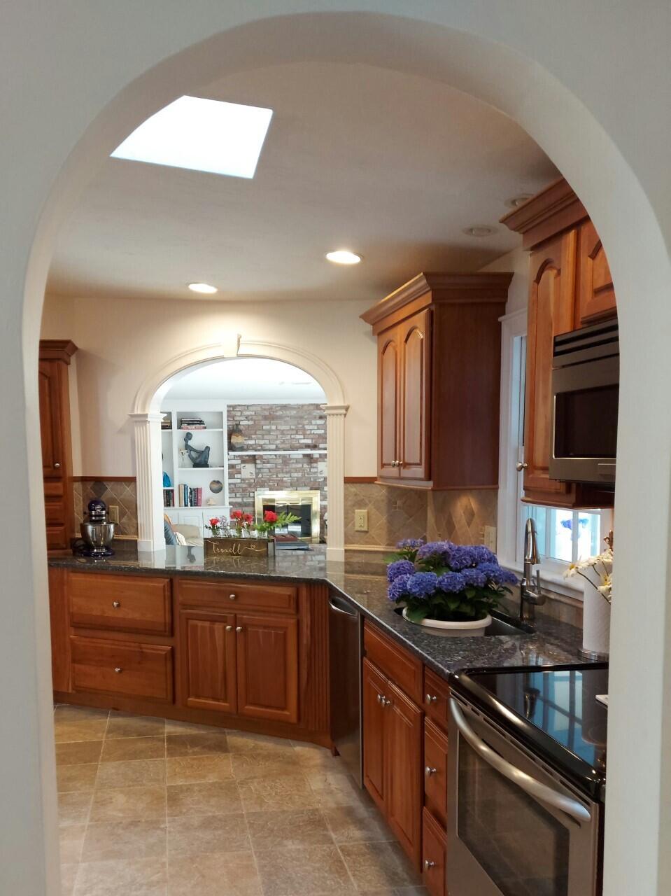 135 Foxglove Road Centerville, MA 02632 - Photo 7 of 44 Kitchen
