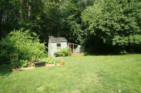 181 Taylor Road Stow, MA 01775 - Photo 14 of 18