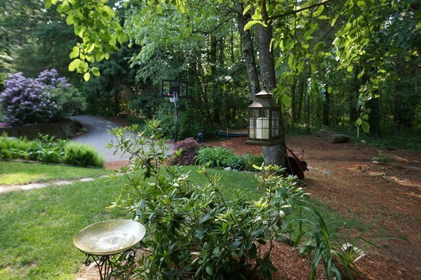 181 Taylor Road Stow, MA 01775 - Photo 3 of 18