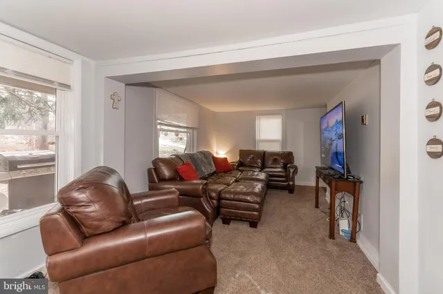 $2,200 | 801 Bethel Avenue, Aston, PA 19014