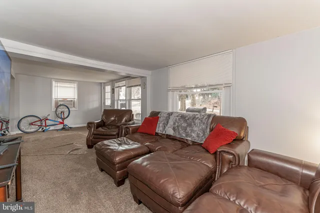 $2,200 | 801 Bethel Avenue, Aston, PA 19014