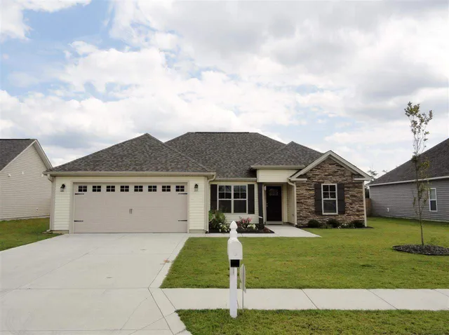 $1,750 | 290 Merin Height Road, Jacksonville, NC 28546