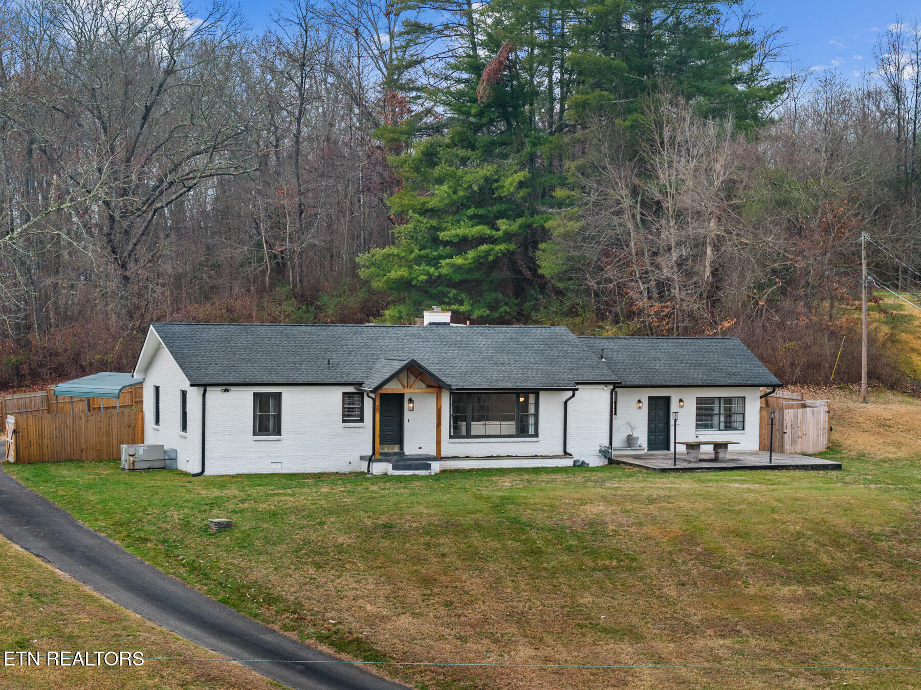 448 Woolsey Road Harriman, TN 37748 - Photo 4 of 43 DJI_20260107093905_0669_D