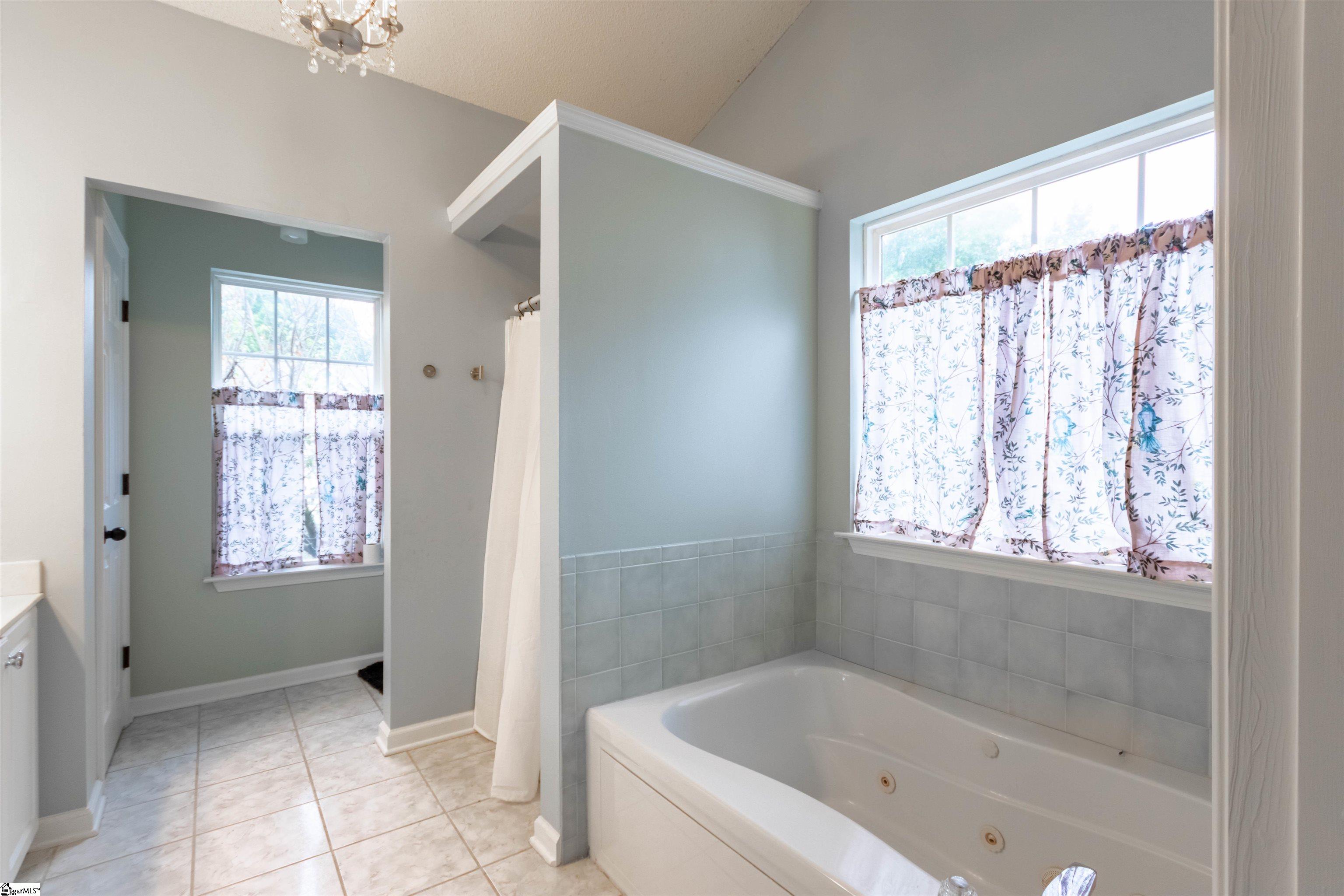 616 Fairview Lake Way Simpsonville, SC 29680 - Photo 18 of 34