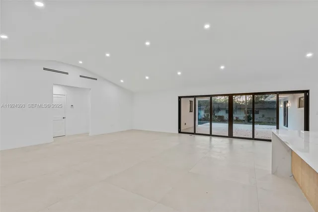 $3,499,000 | 12940 Southwest 73rd Avenue, Pinecrest, FL 33156