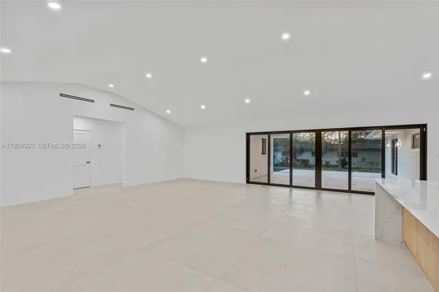 $3,399,000 | 12940 Southwest 73rd Avenue, Pinecrest, FL 33156