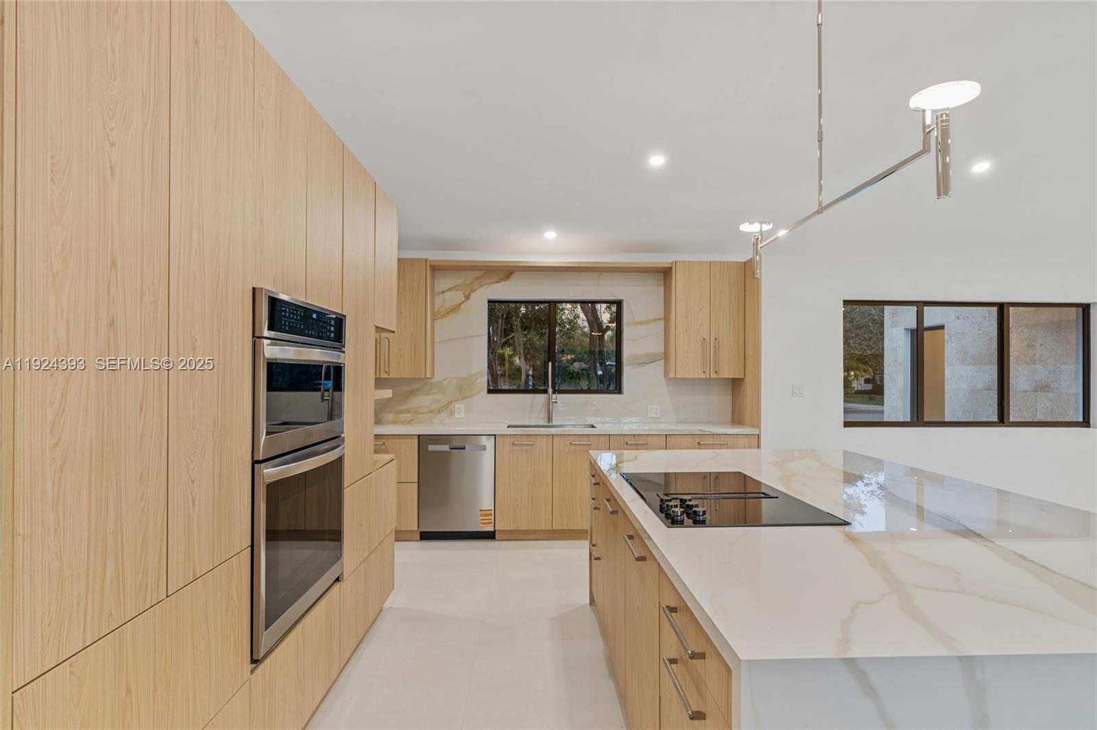 12940 Southwest 73rd Avenue Pinecrest, FL 33156 - Photo 19 of 51