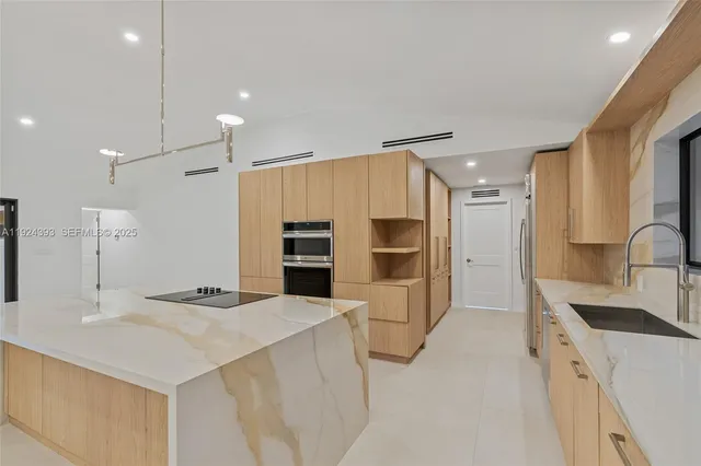 $3,499,000 | 12940 Southwest 73rd Avenue, Pinecrest, FL 33156