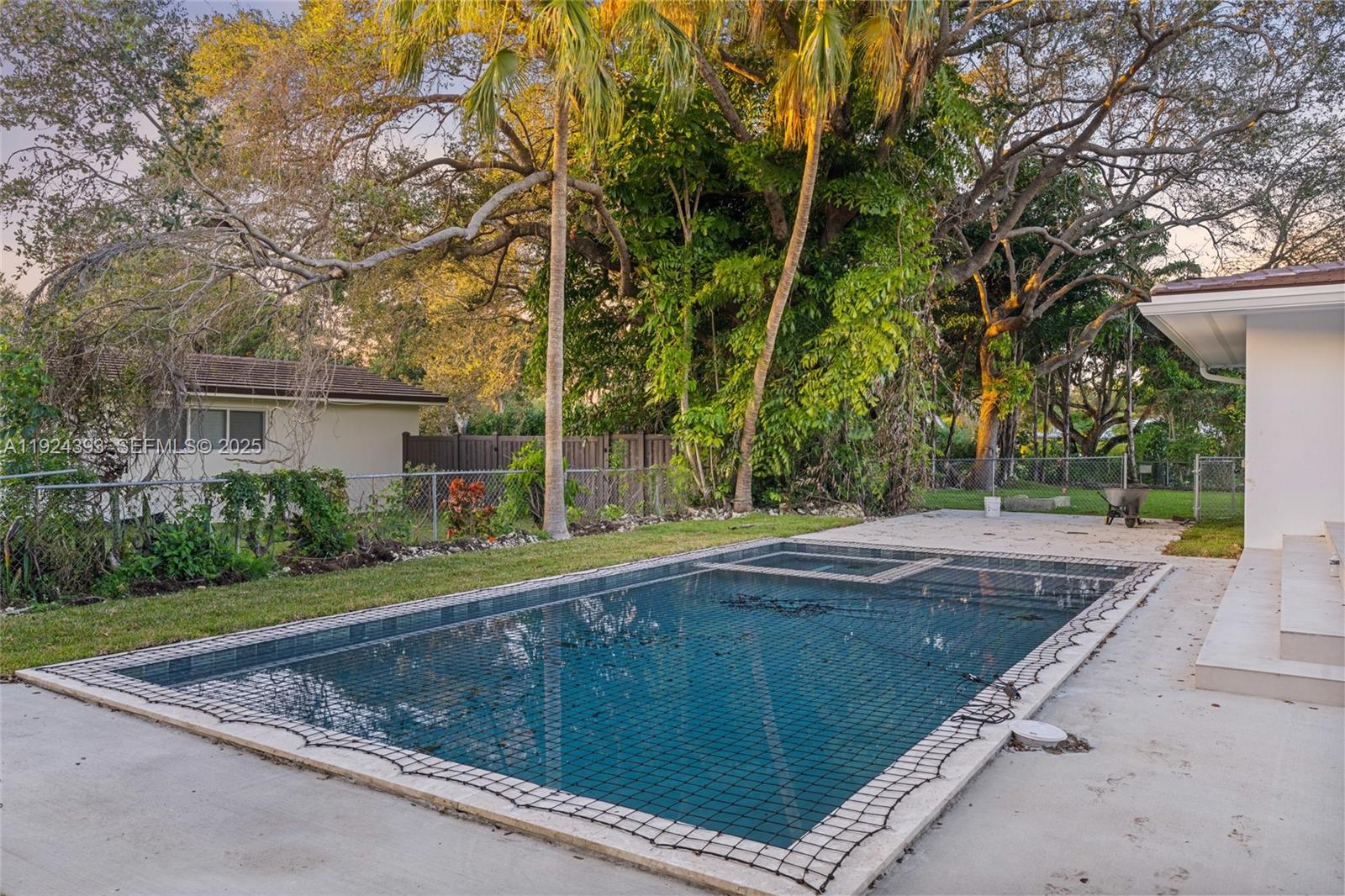 12940 Southwest 73rd Avenue Pinecrest, FL 33156 - Photo 43 of 51