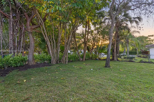 $3,499,000 | 12940 Southwest 73rd Avenue, Pinecrest, FL 33156