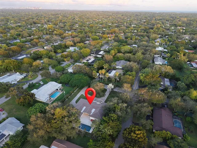 $3,399,000 | 12940 Southwest 73rd Avenue, Pinecrest, FL 33156