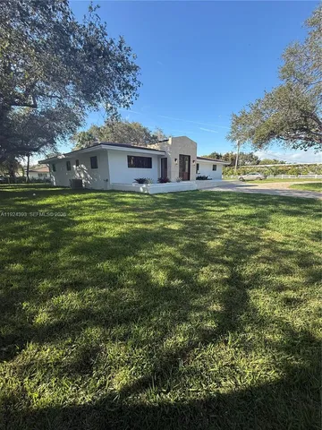 $3,399,000 | 12940 Southwest 73rd Avenue, Pinecrest, FL 33156