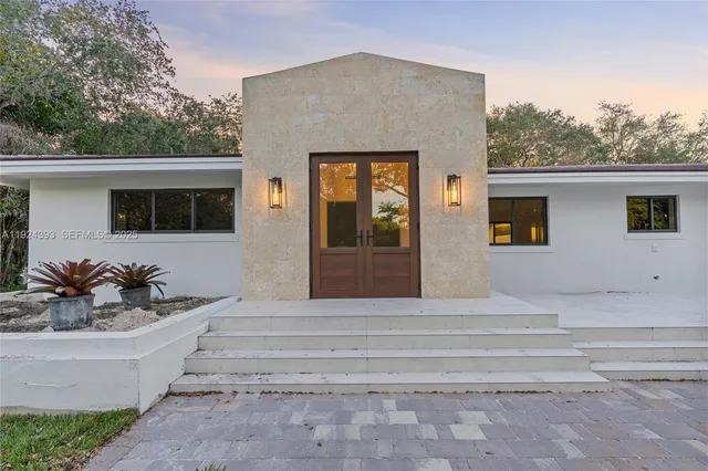 $3,499,000 | 12940 Southwest 73rd Avenue, Pinecrest, FL 33156