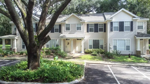 $227,000 | 2228 Golden Oak Lane, Valrico, FL 33594