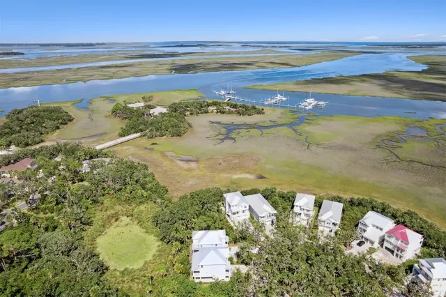 $979,000 | 96606 Compass Point Drive, Fernandina Beach, FL 32034