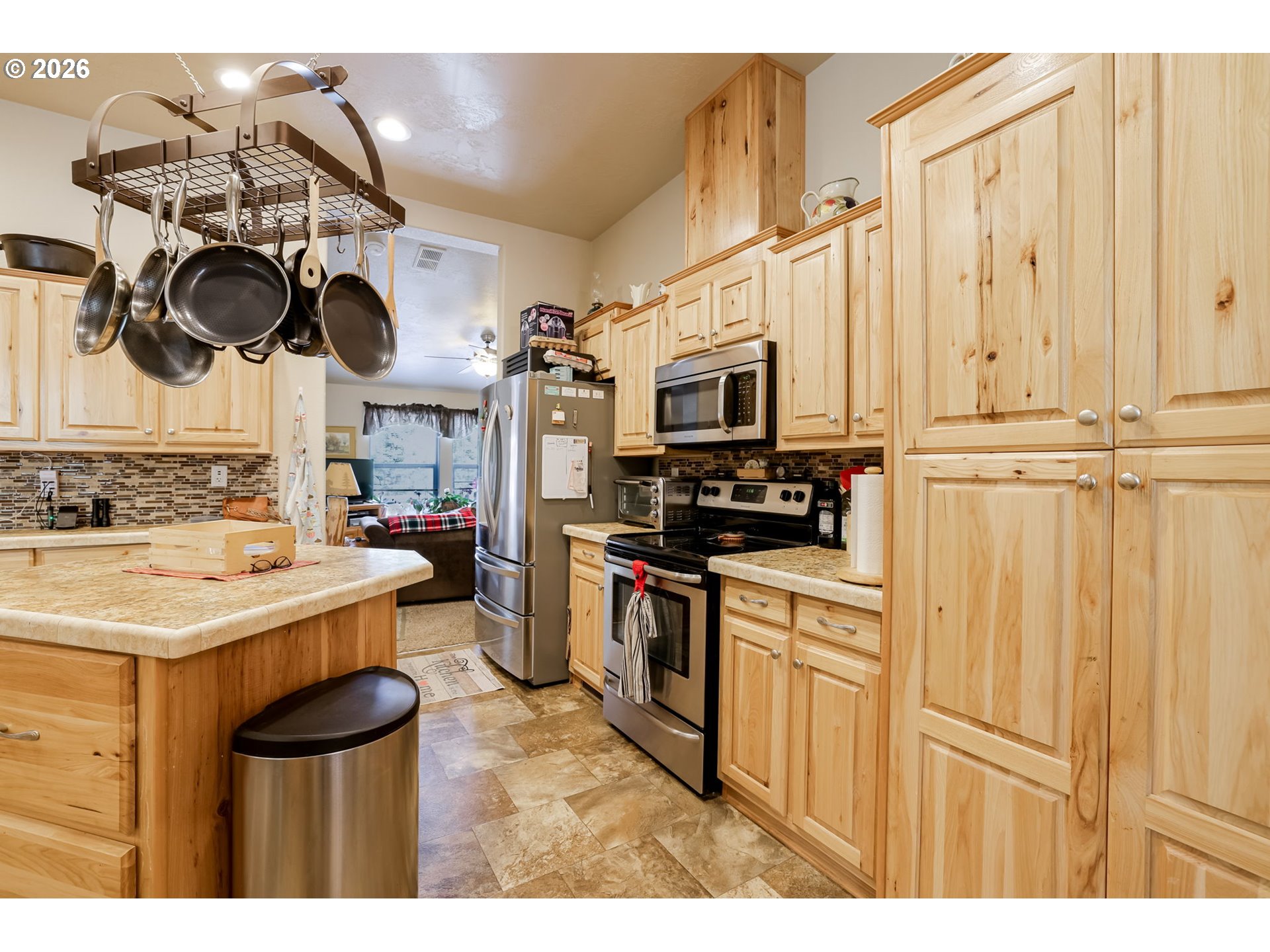 123631 Surveyor Road Crescent Lake, OR 97733 - Photo 16 of 47