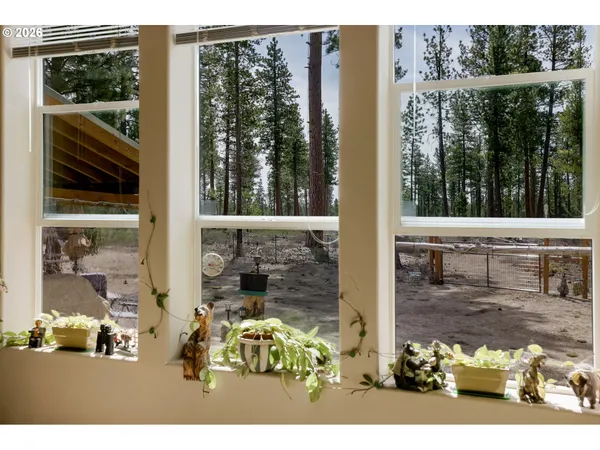 $643,000 | 123631 Surveyor Road, Crescent Lake, OR 97733